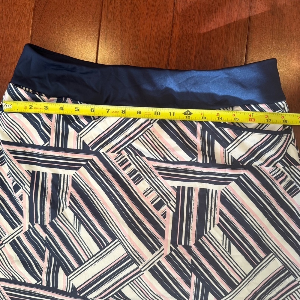 Adidas Navy and Pink Geometric Mini Skirt - Picture 7 of 8